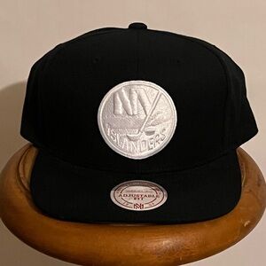 New Era Black and Silver Islanders Cap